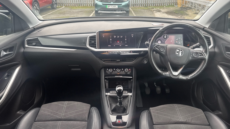 Vauxhall Grandland 1.2 Turbo Ultimate 5dr Petrol Hatchback